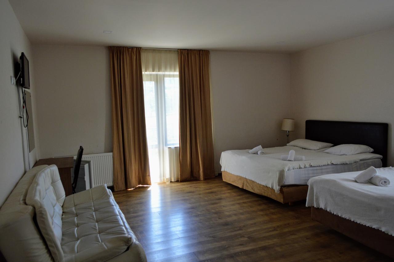 Hotel New White House Bakuriani Exterior foto