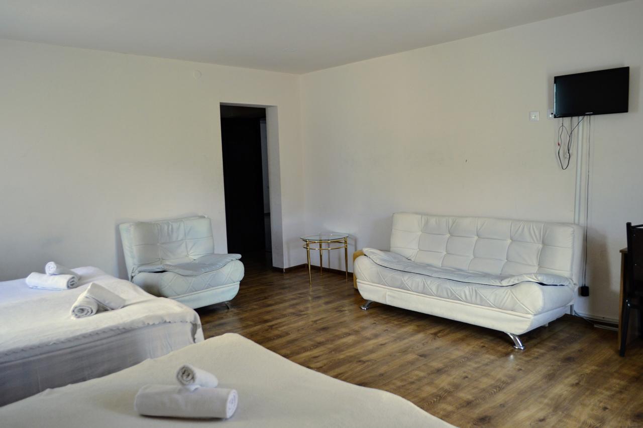 Hotel New White House Bakuriani Exterior foto